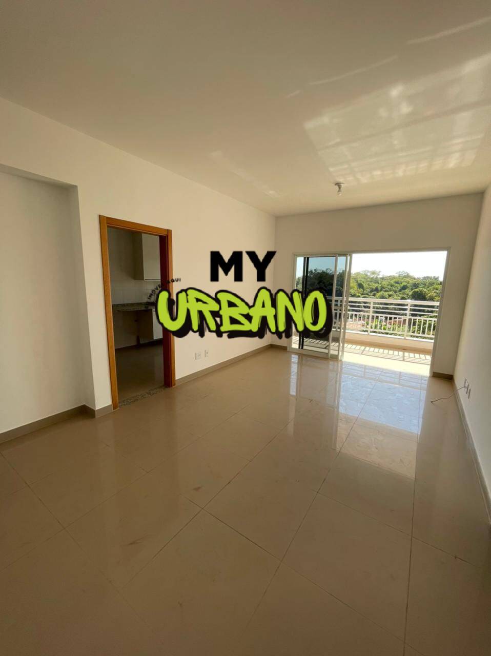 Apartamento à venda com 3 quartos, 114m² - Foto 2