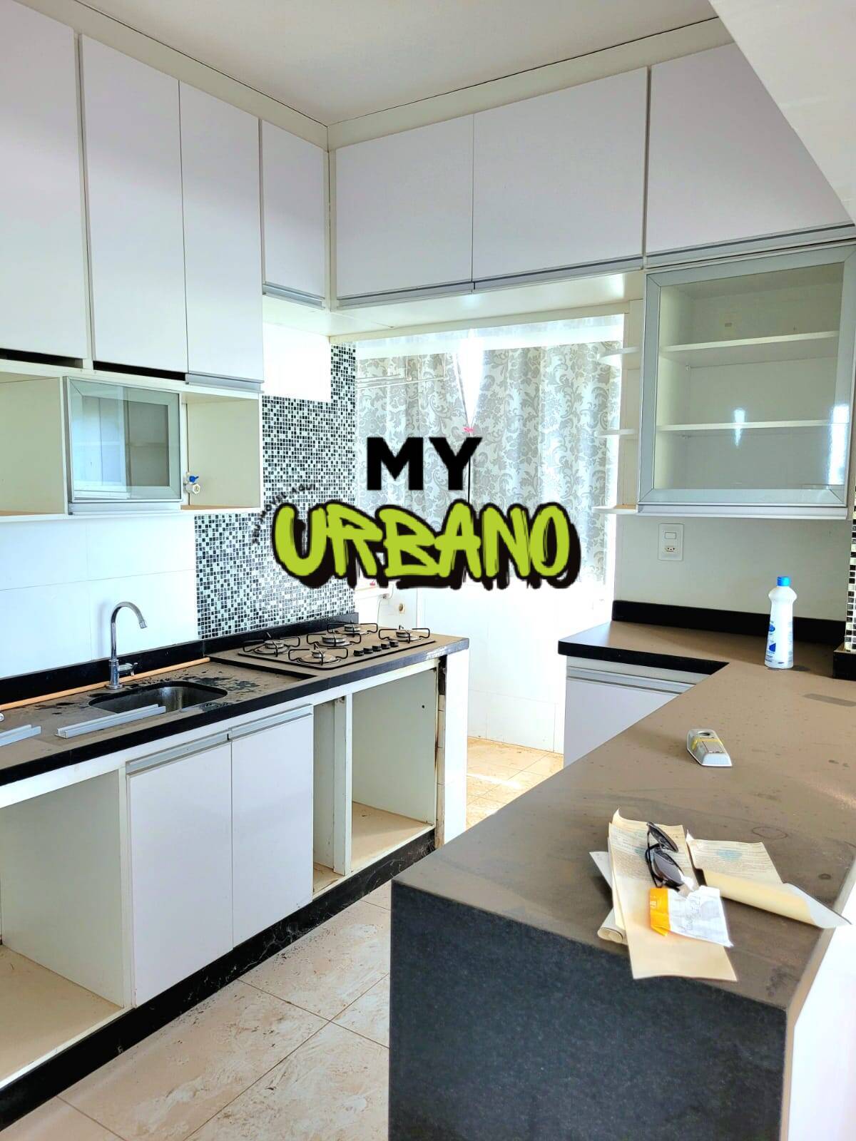 Apartamento à venda com 3 quartos, 65m² - Foto 2